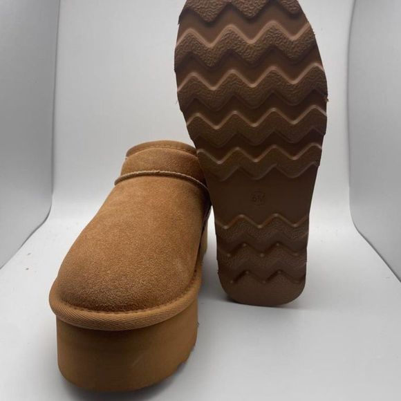 CUSHIONAIRE Women's Cozy Genuine Suede Mule Platform CHESTNUT 6 - Picture 6 of 6